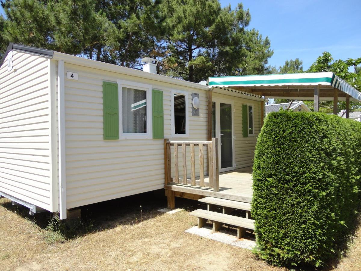فندق Camping Le Clos Des Pins سا يْليرْ دو ري المظهر الخارجي الصورة